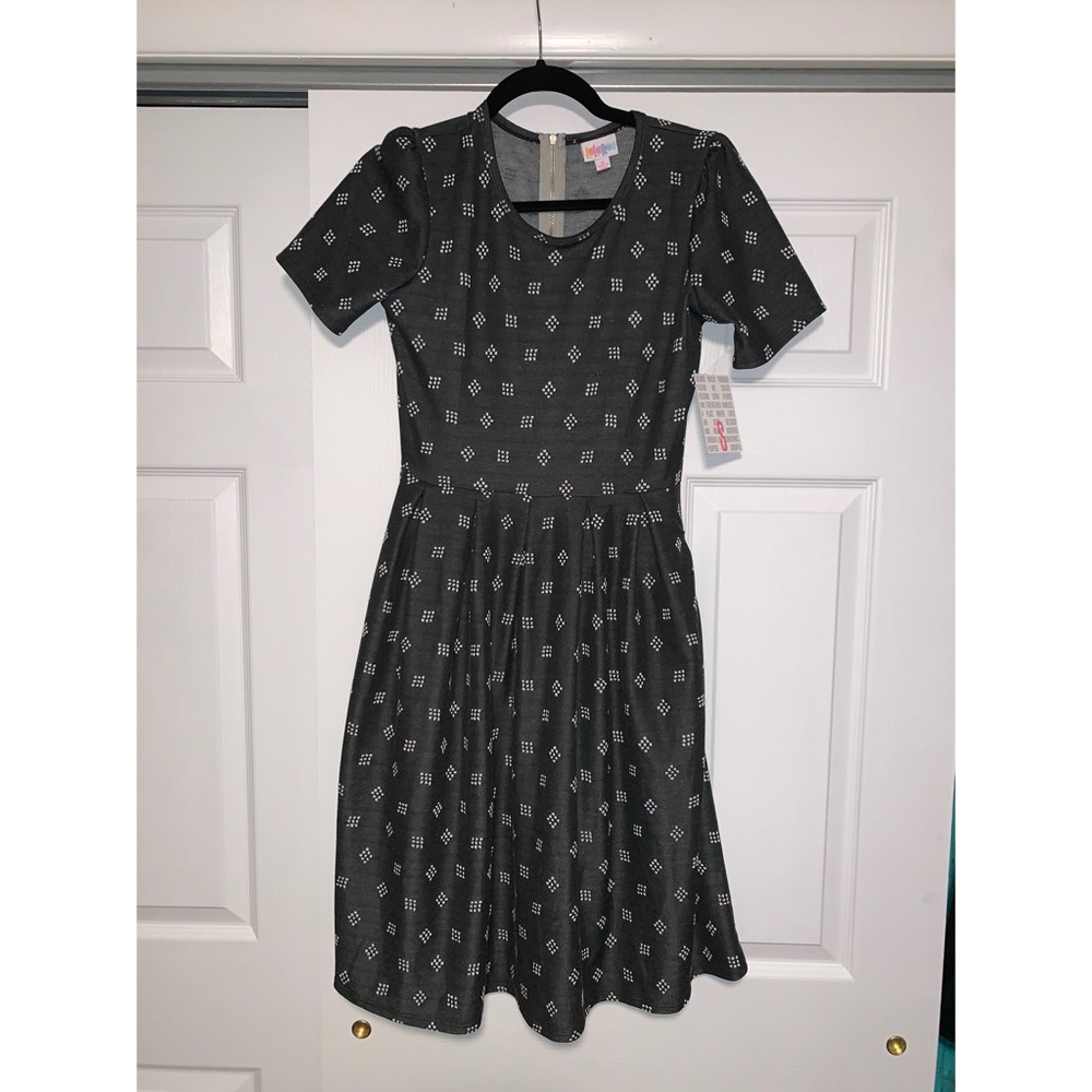 Lularoe Amelia Zipper Dress Small